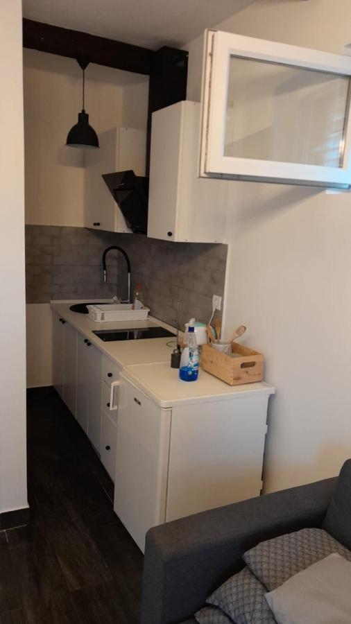 Apartmani Aneri Vir Esterno foto