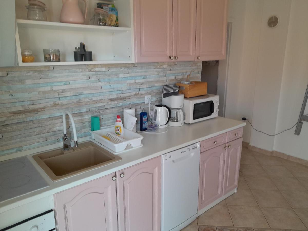 Apartmani Aneri Vir Camera foto